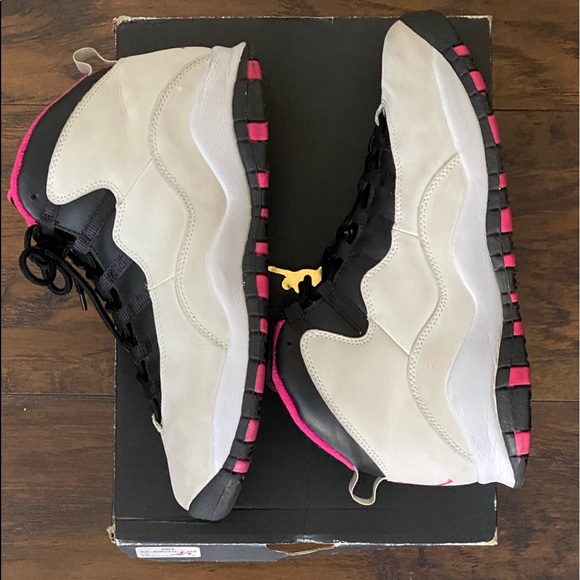 Girls Air Jordan 10 Retro - Picture 3 of 4